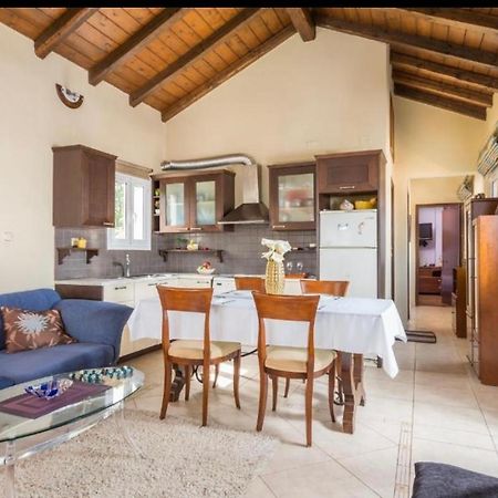 Makis Sea-View Apartment-Corfu Port Mantouki Экстерьер фото